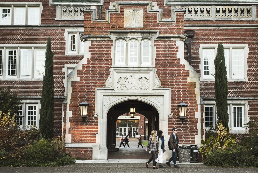 Reed College Old Dorm Block in Portland