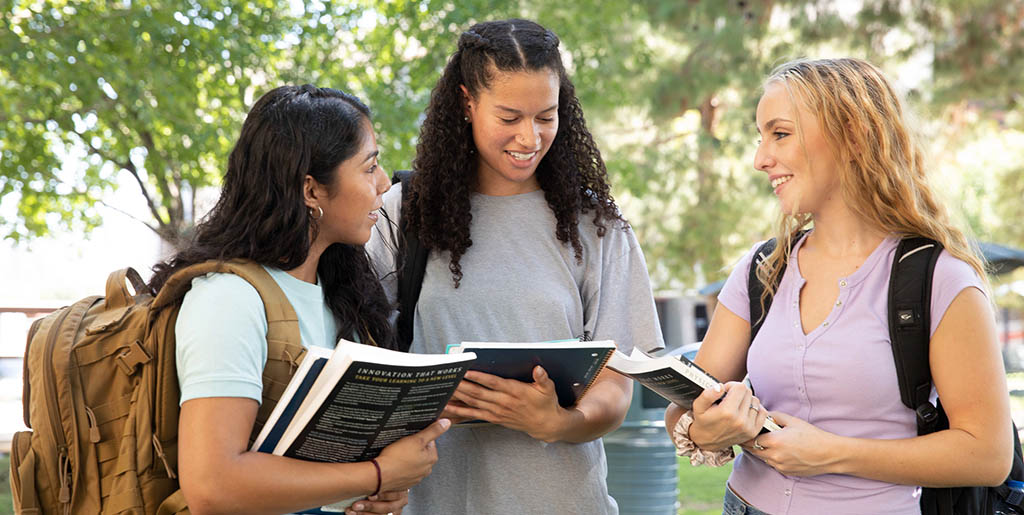 Collegeboxes checklist for students moving to college.